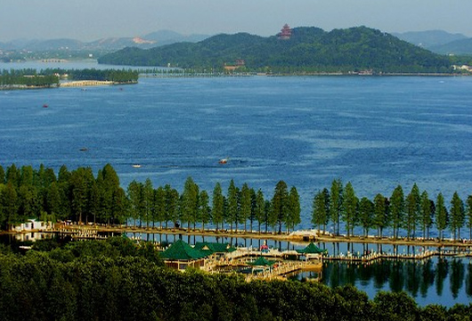 東湖風景區(qū)預制泵站及供水項目 東湖風景區(qū)預制泵站及供水項目